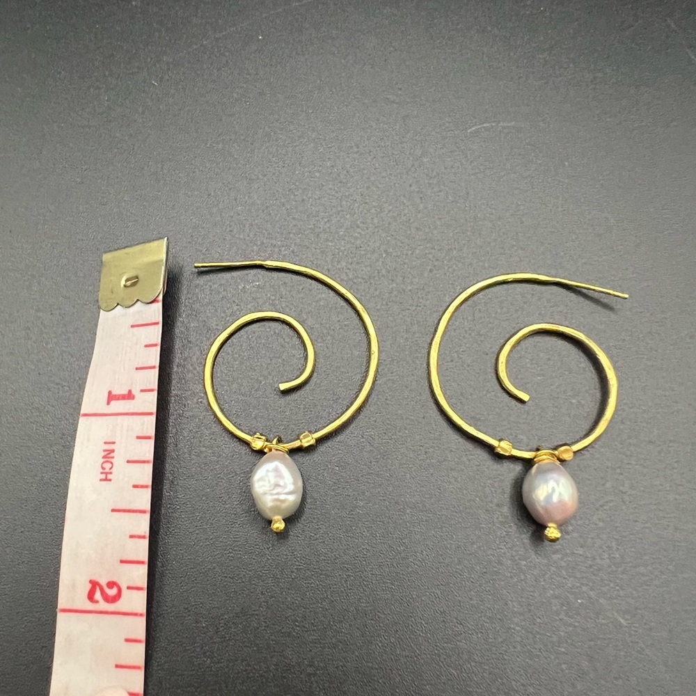 Gold Tone Spiral Pearl Earrings - Picture 3 of 3